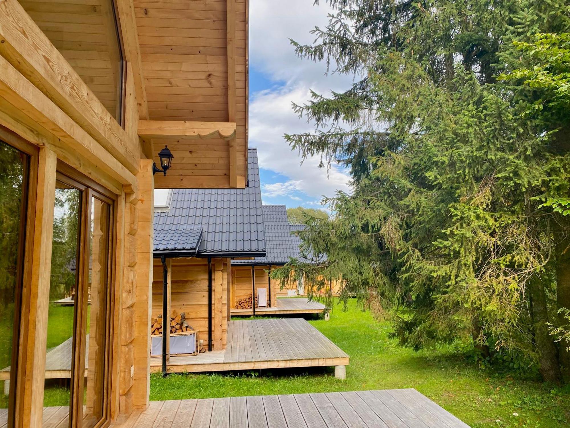 Domki Z Dostepem Do Spa I Restauracji Лапше-Нижне Экстерьер фото
